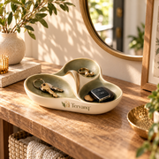 TERVANQ™ TriLeaf Catchall Dish
